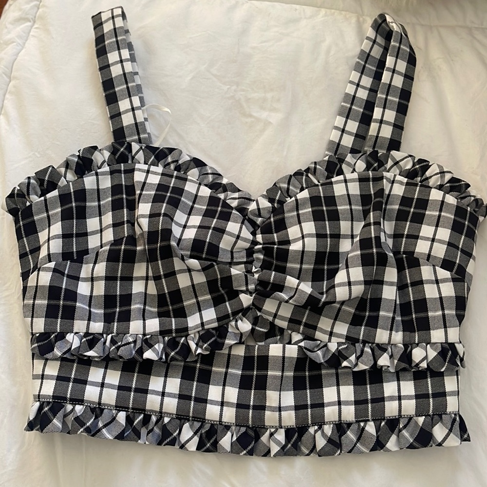 Crop top